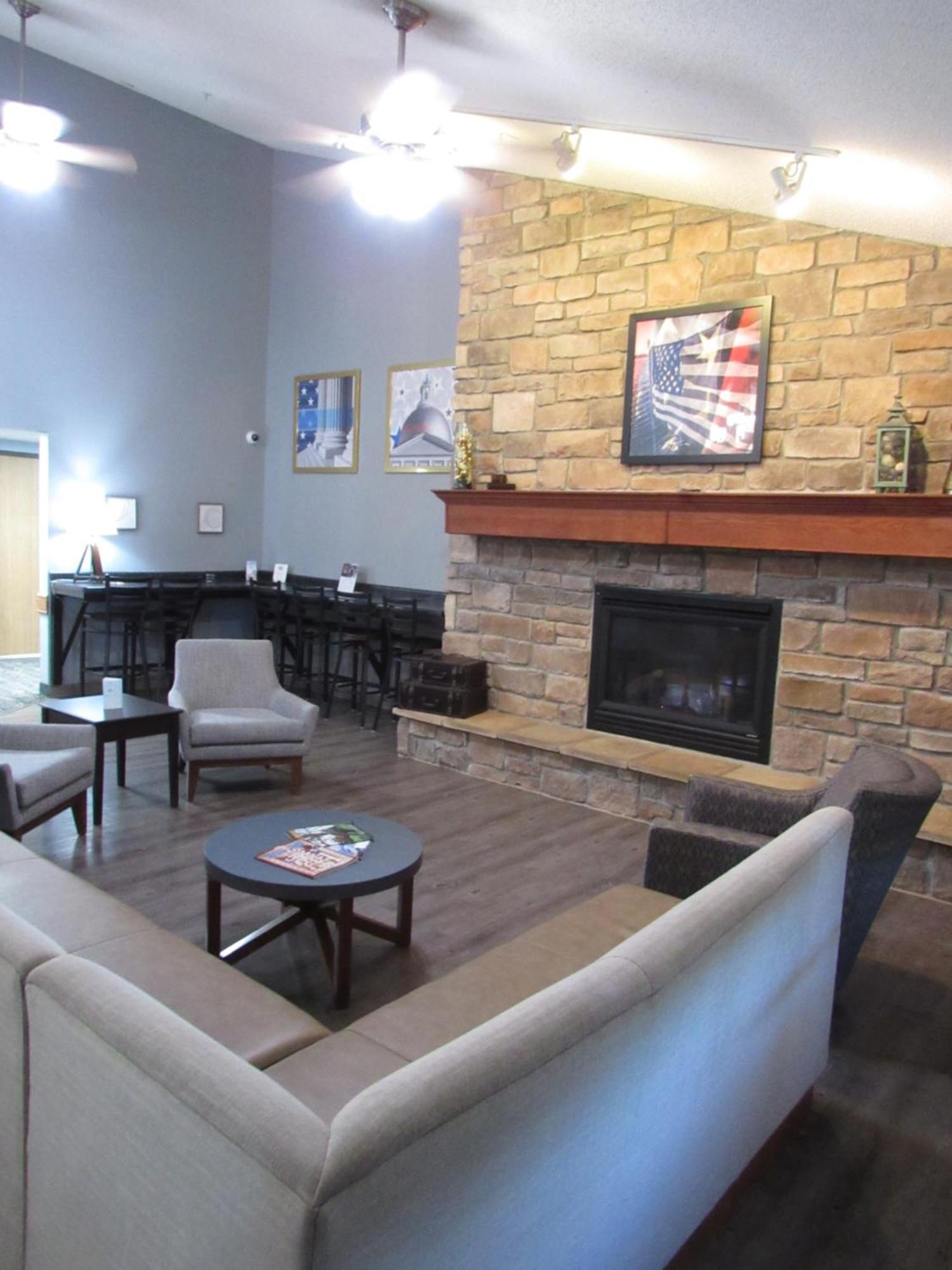 Americinn By Wyndham Lincoln South Bagian luar foto