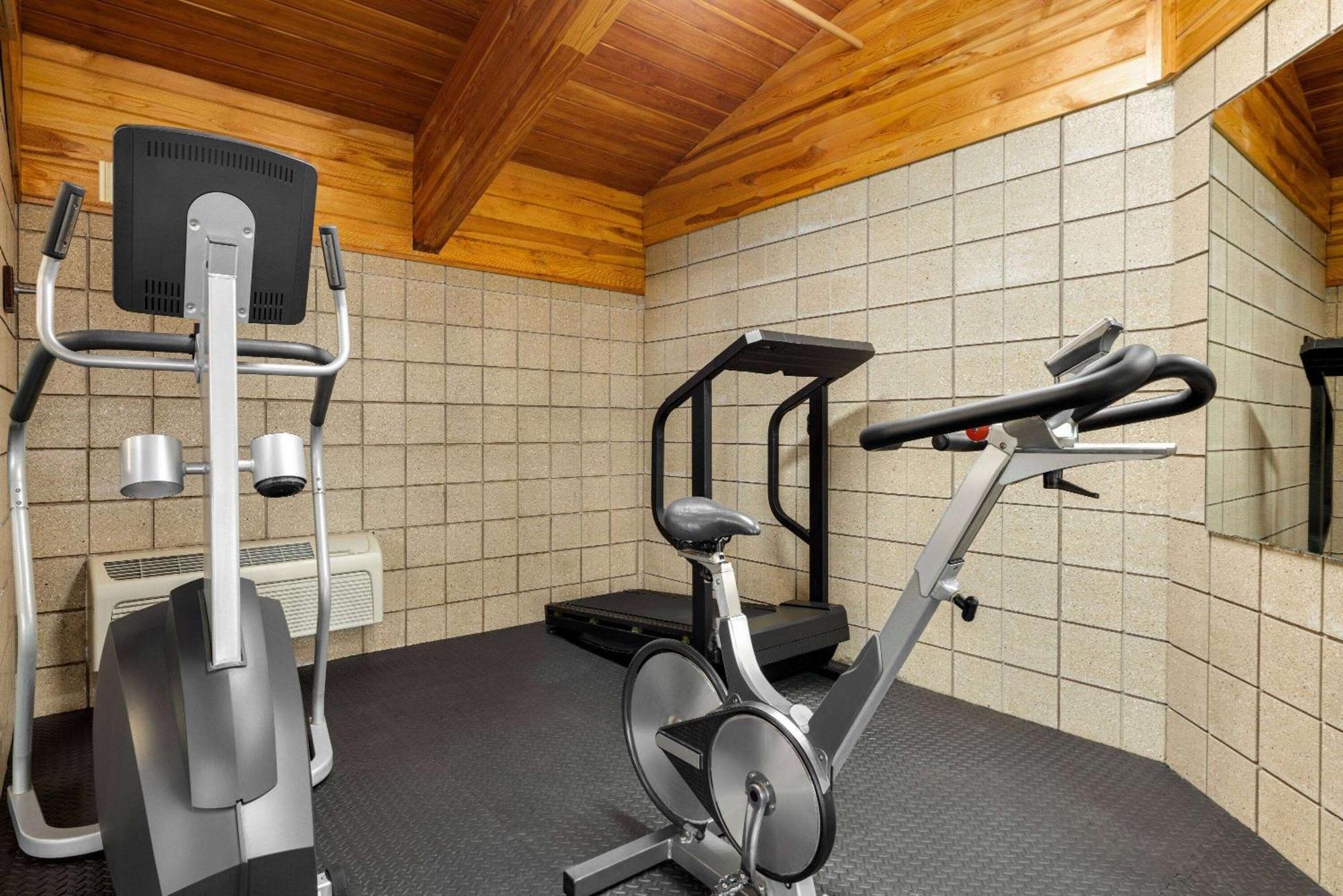 Americinn By Wyndham Lincoln South Bagian luar foto